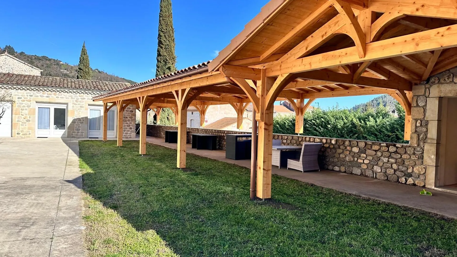 Domaine Les Buis Bed & Breakfast Saint-Fortunat-sur-Eyrieux 0*,  France