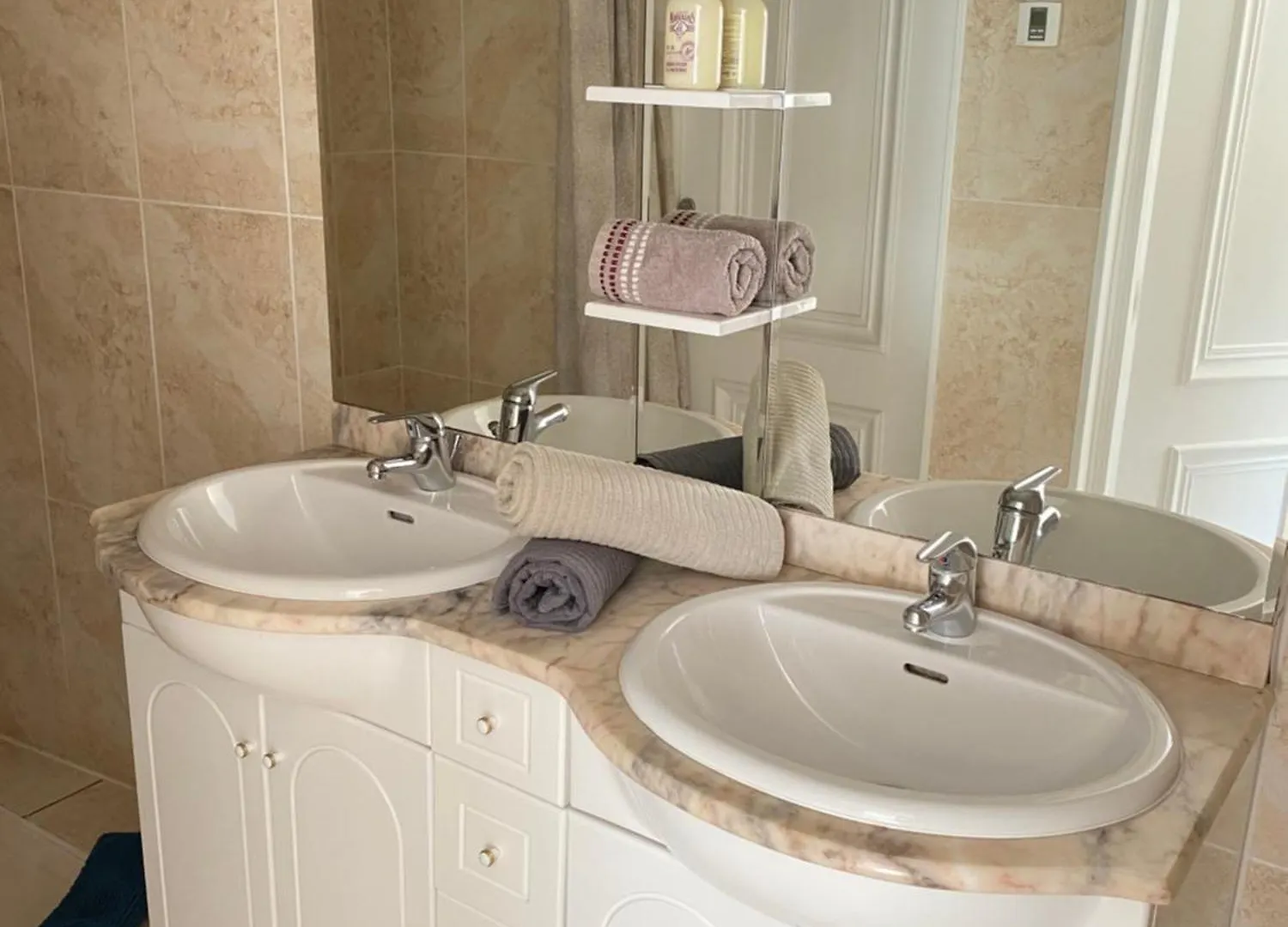 Domaine Les Buis Bed & Breakfast Saint-Fortunat-sur-Eyrieux