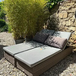 Un Petit Coin De Paradis Avec Piscine Et Parking , Villeneuve-lès-Avignon France
