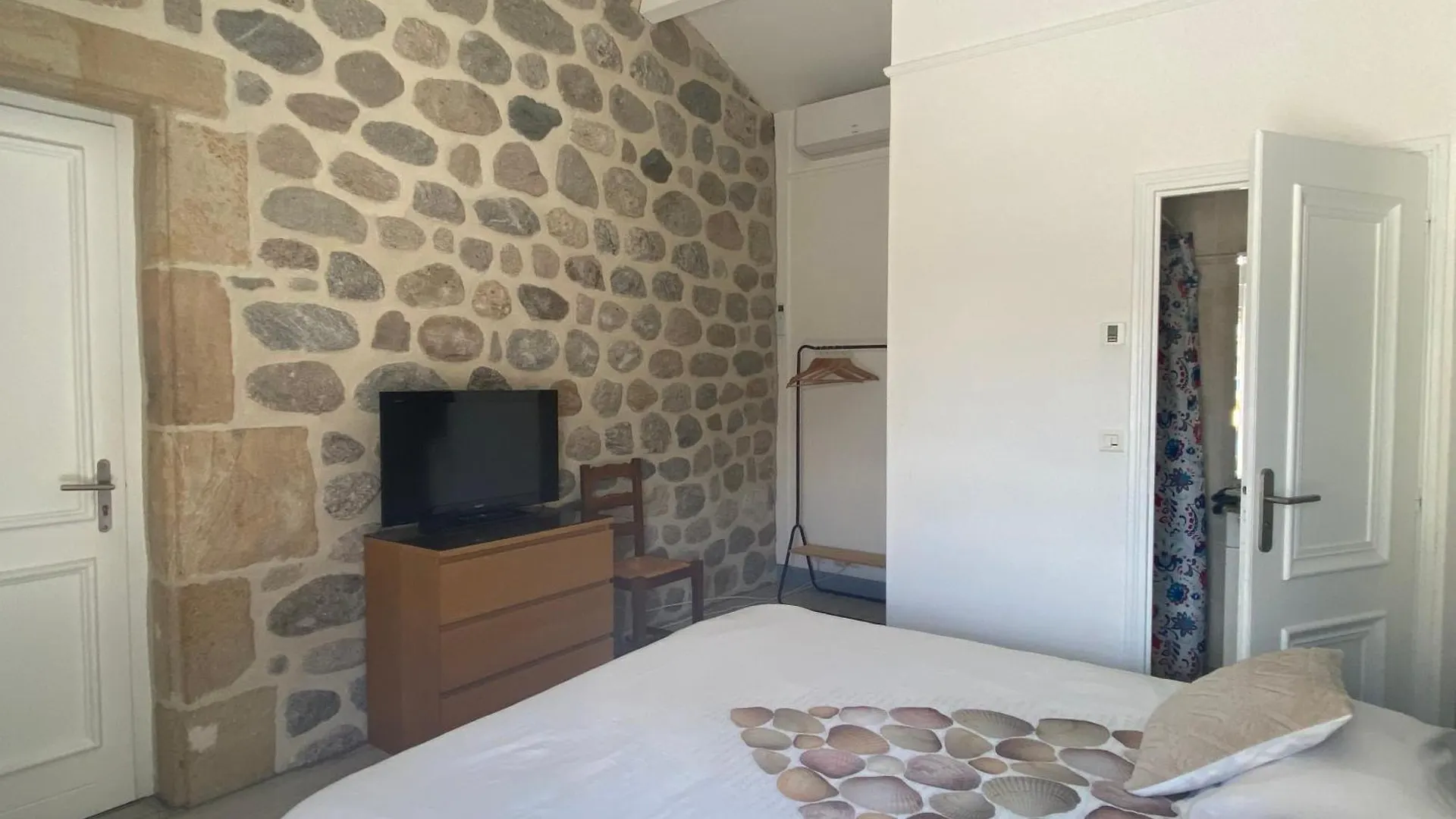 Domaine Les Buis Bed & Breakfast Saint-Fortunat-sur-Eyrieux