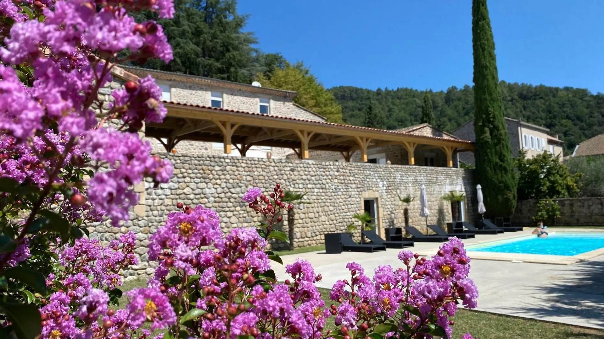 Domaine Les Buis Bed & Breakfast Saint-Fortunat-sur-Eyrieux