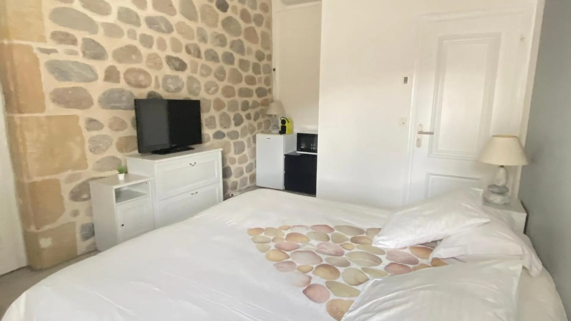 Domaine Les Buis Bed & Breakfast Saint-Fortunat-sur-Eyrieux